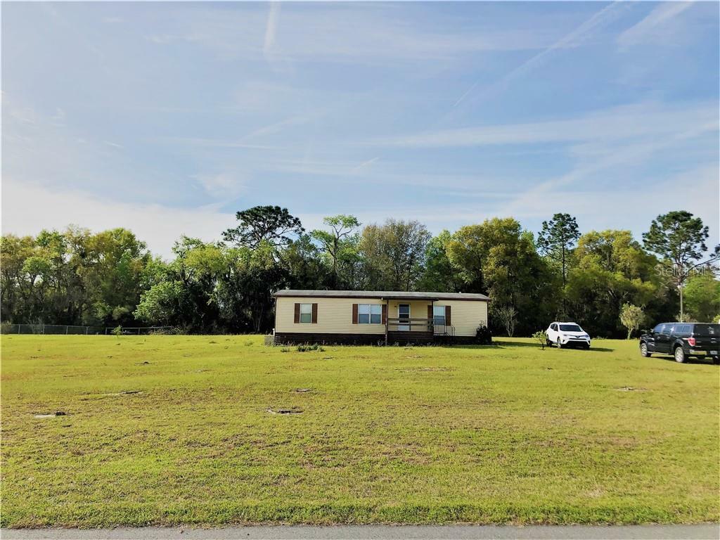 Property Photo:  5510 W Grovepark Road  FL 34433 