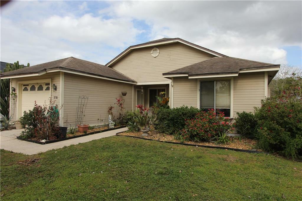 Property Photo: 3230 Ginger Cir FL 32826