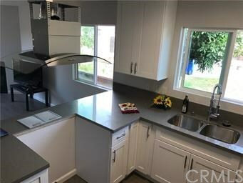 Property Photo:  831 E Pacific Avenue  CA 90745 