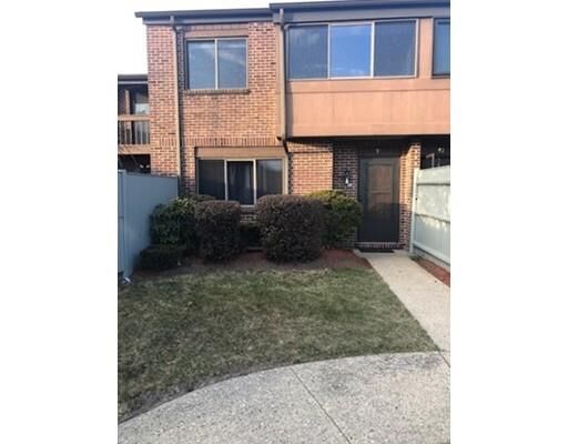 Property Photo: 90 Bailey St 90 MA 02072