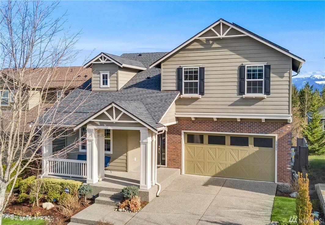 Property Photo: 9026 Brinkley Avenue SE WA 98065
