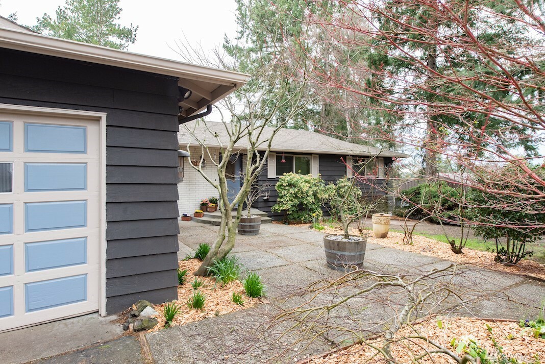 Property Photo:  8509 43rd St W  WA 98466 