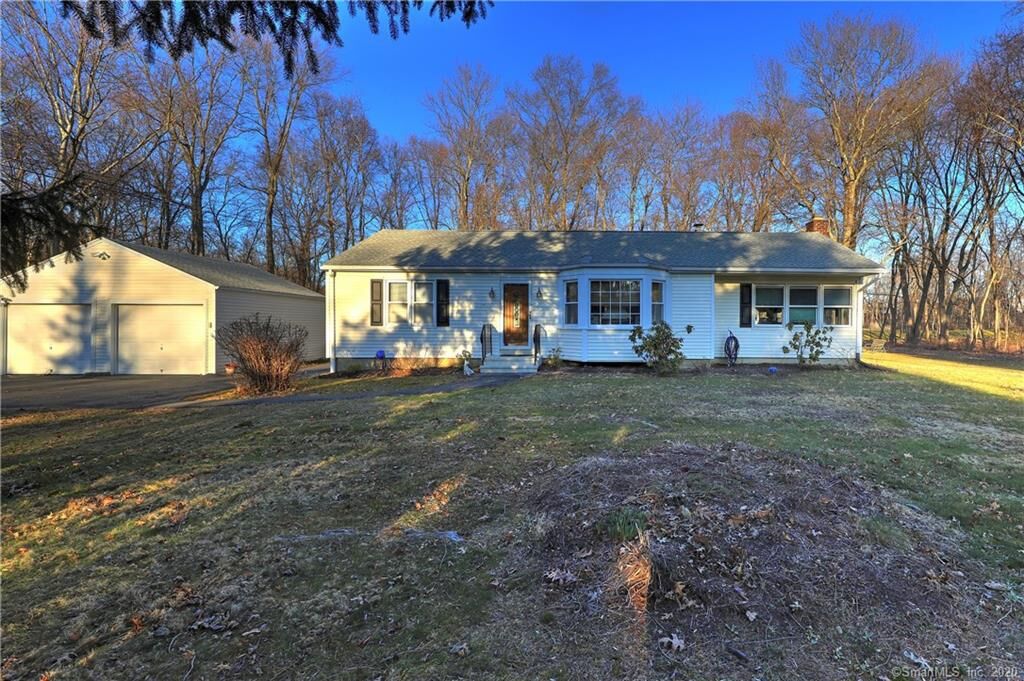 Property Photo:  339 Lindy Street  CT 06477 