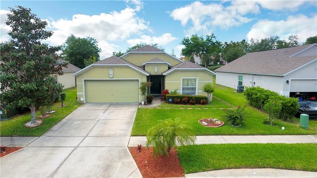 Property Photo:  4030 Waltham Forest Drive  FL 32778 