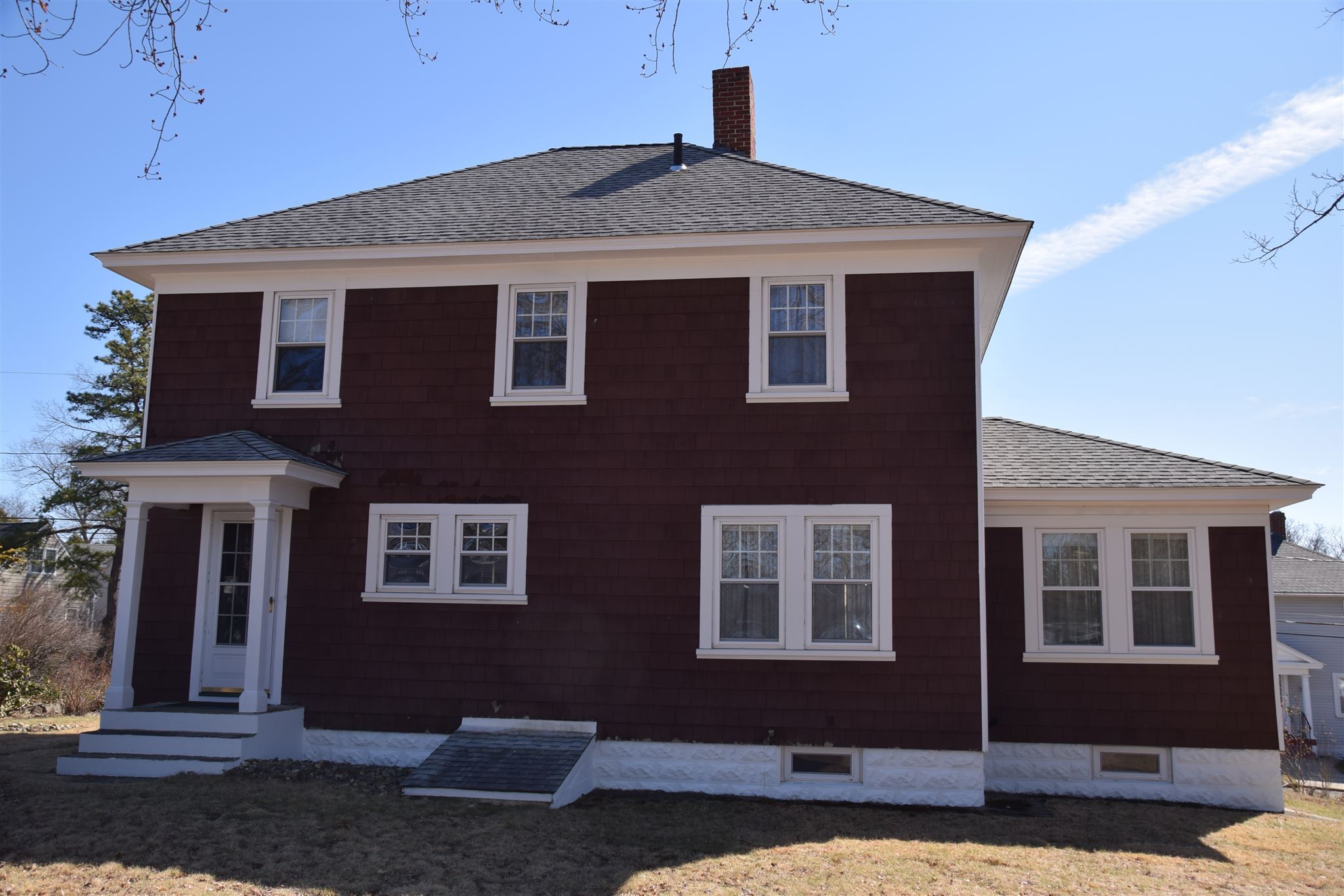 Property Photo:  5 Pasadena Avenue  NH 03064-2033 