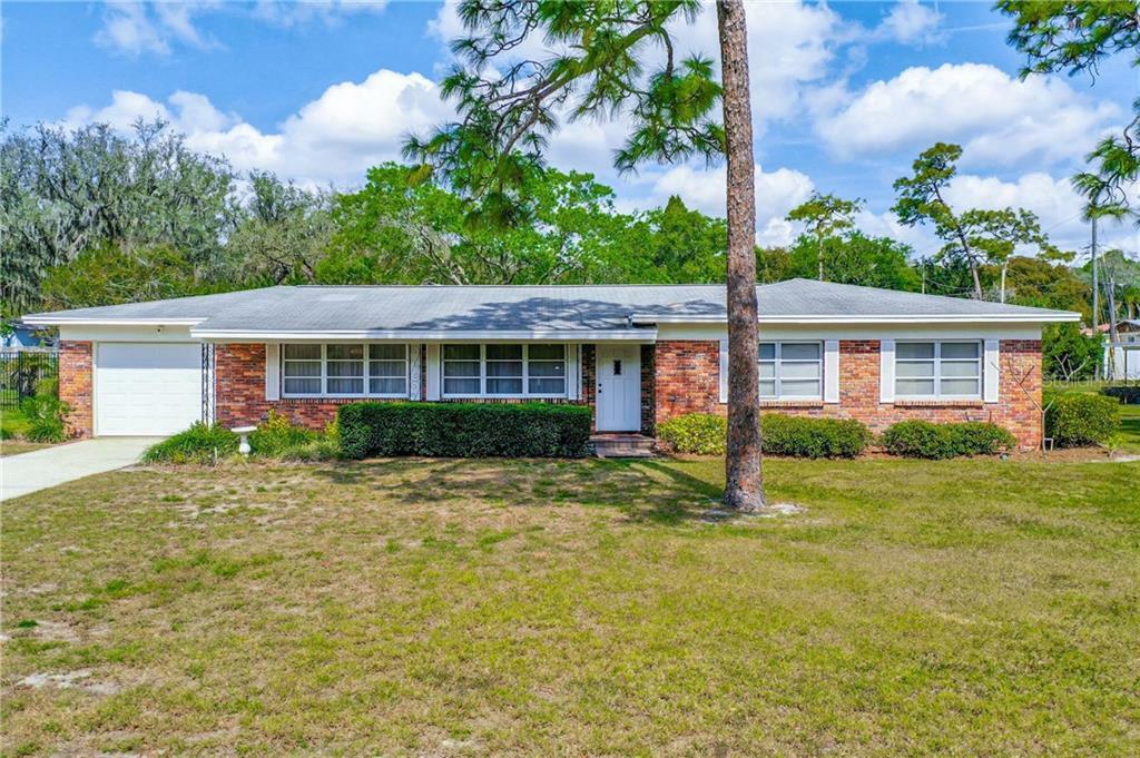 Property Photo:  412 Belle Claire Avenue  FL 33617 