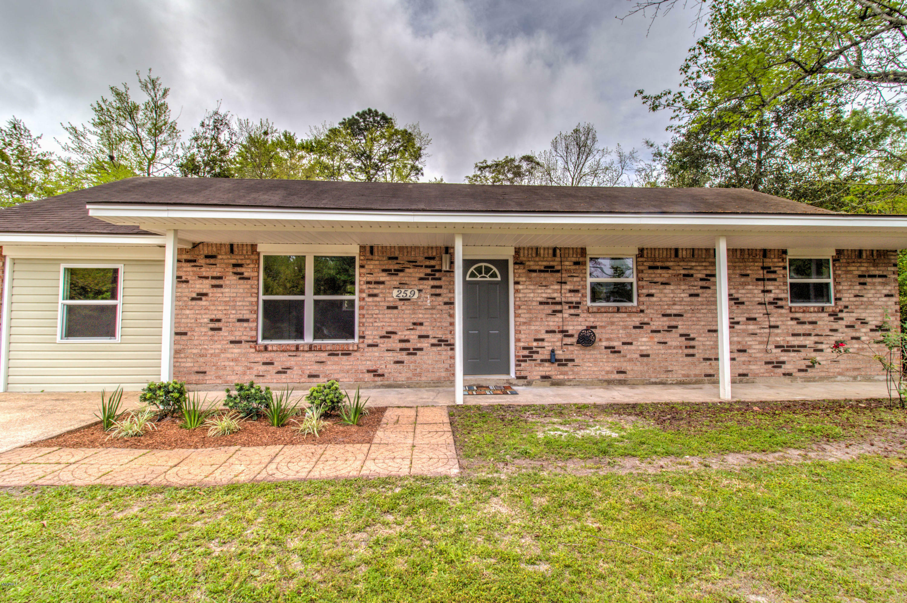 Property Photo: 259 Reinike Road MS 39560