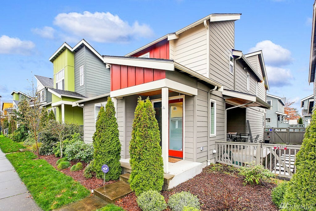 Property Photo: 969 SW 96th Place WA 98106
