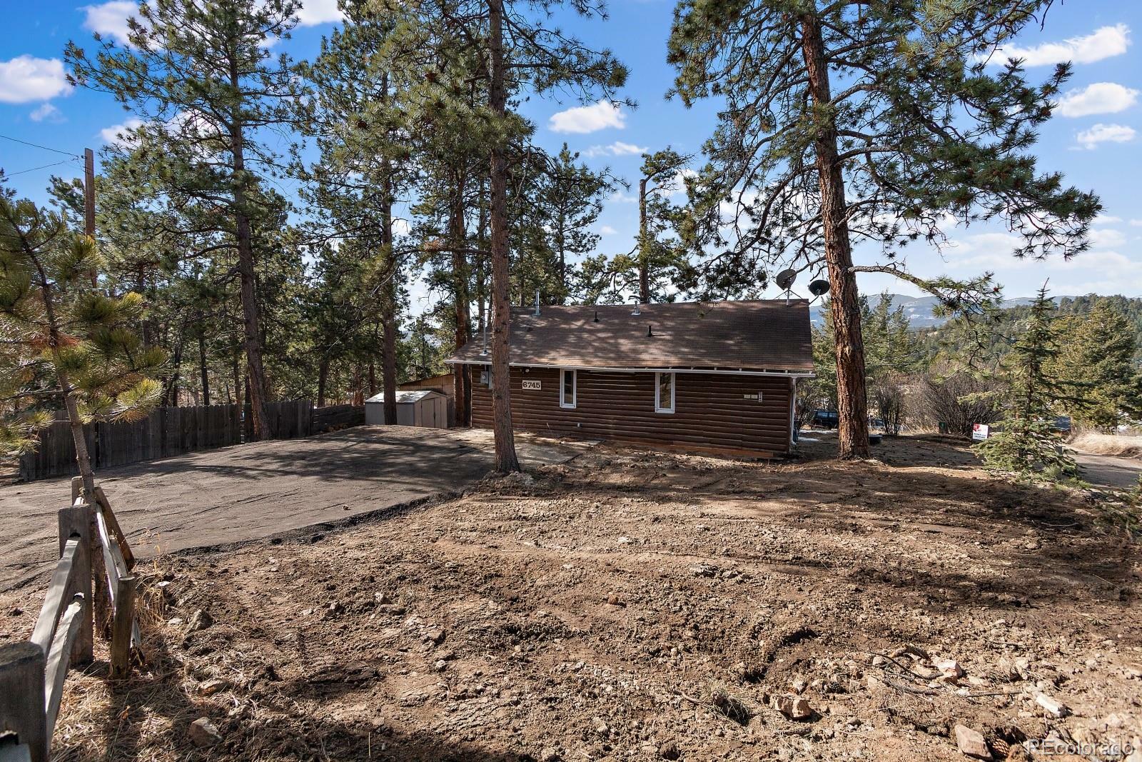 Property Photo:  6745 Marshmerry Lane  CO 80439 