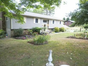 Property Photo:  437 Orchard Knob  TN 37716 