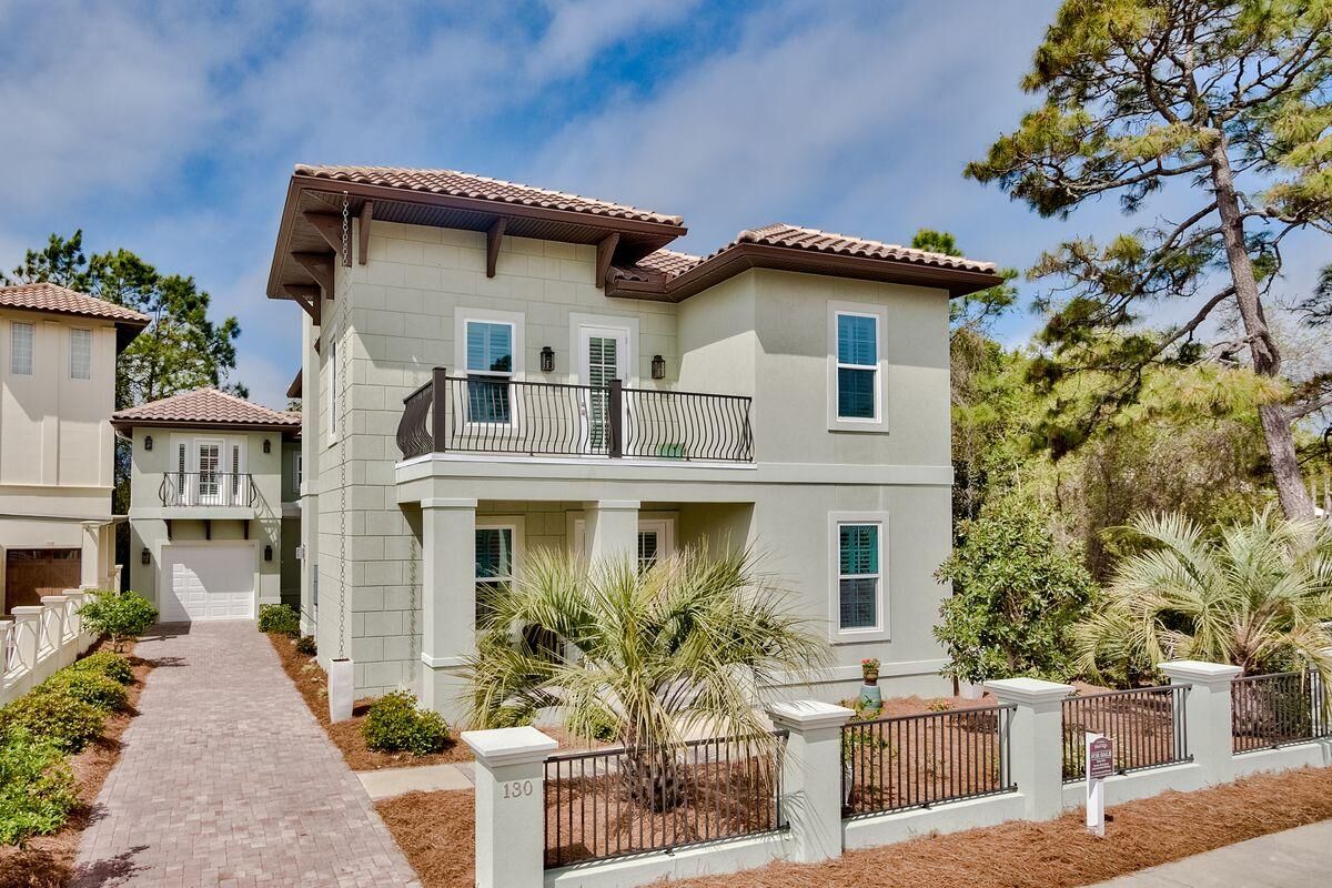 Property Photo:  130 White Cliffs Boulevard  FL 32459 