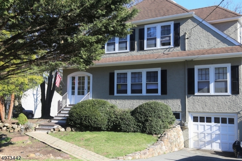 Property Photo:  184 N Passaic Ave  NJ 07928 