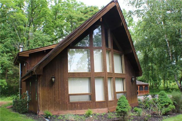 Property Photo:  97 Breeze Hill Road  NY 10958 