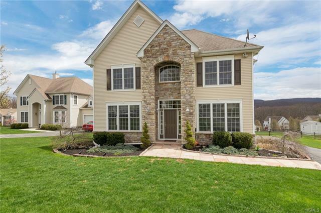 4 Tweed Court  Woodbury Village NY 10930 photo