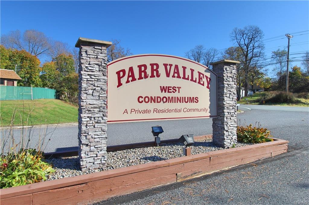 Property Photo: 1304 Parr Lake Drive NY 12550