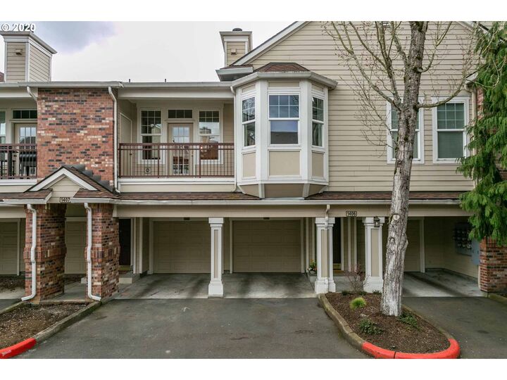 1160 NE Horizon Loop 1406  Hillsboro OR 97124 photo