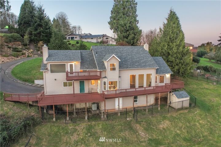 Property Photo:  17 Saint Helens Lane  WA 98632 