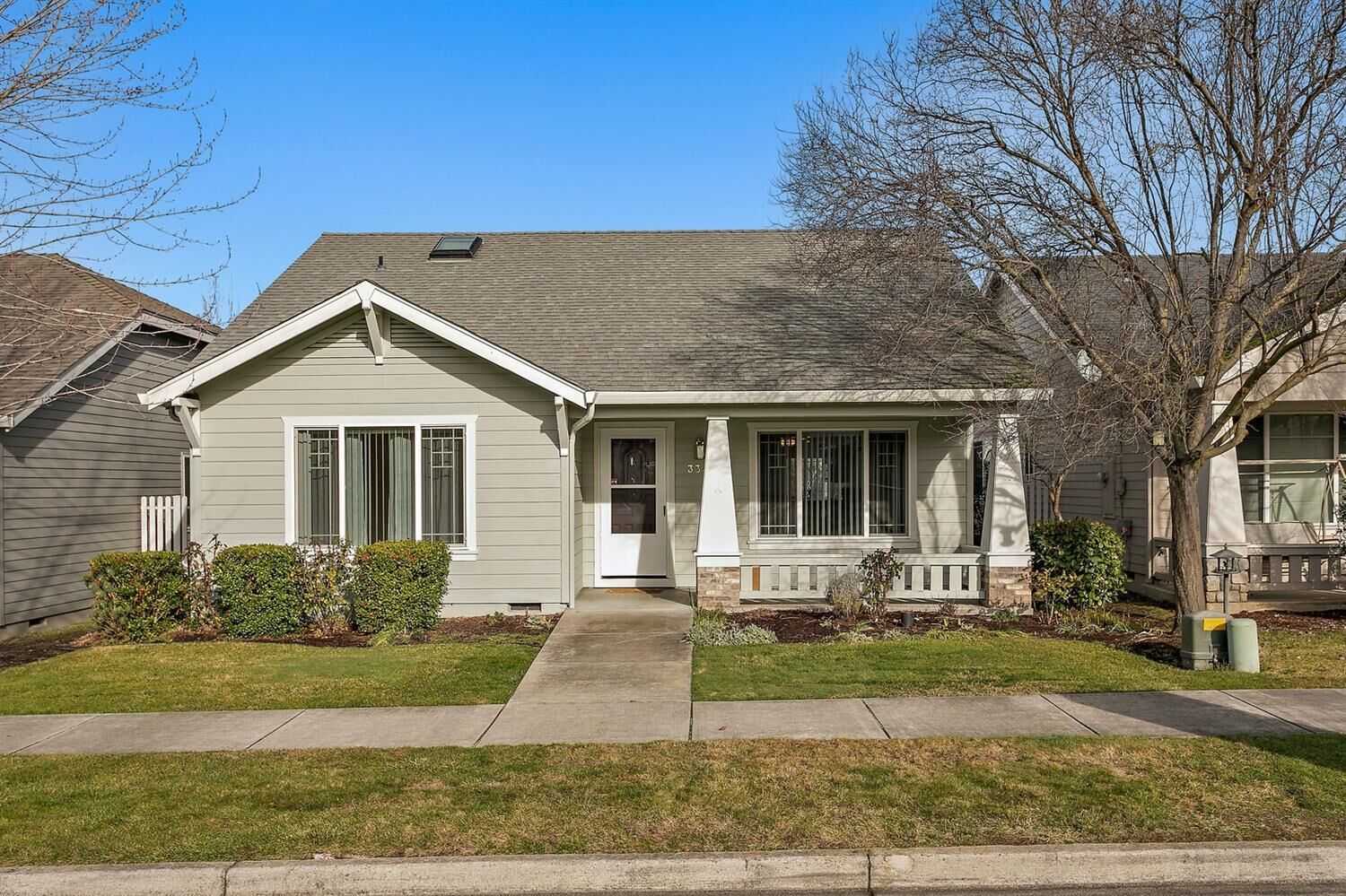 Property Photo: 3341 Hidden Springs Drive OR 97504