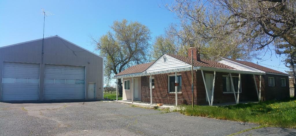 Property Photo:  1500 Joe Wright Road  OR 97603 