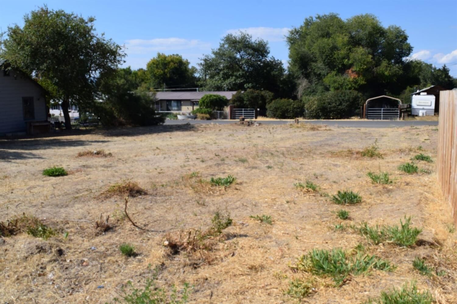 Property Photo: 208 2nd Street OR 97734