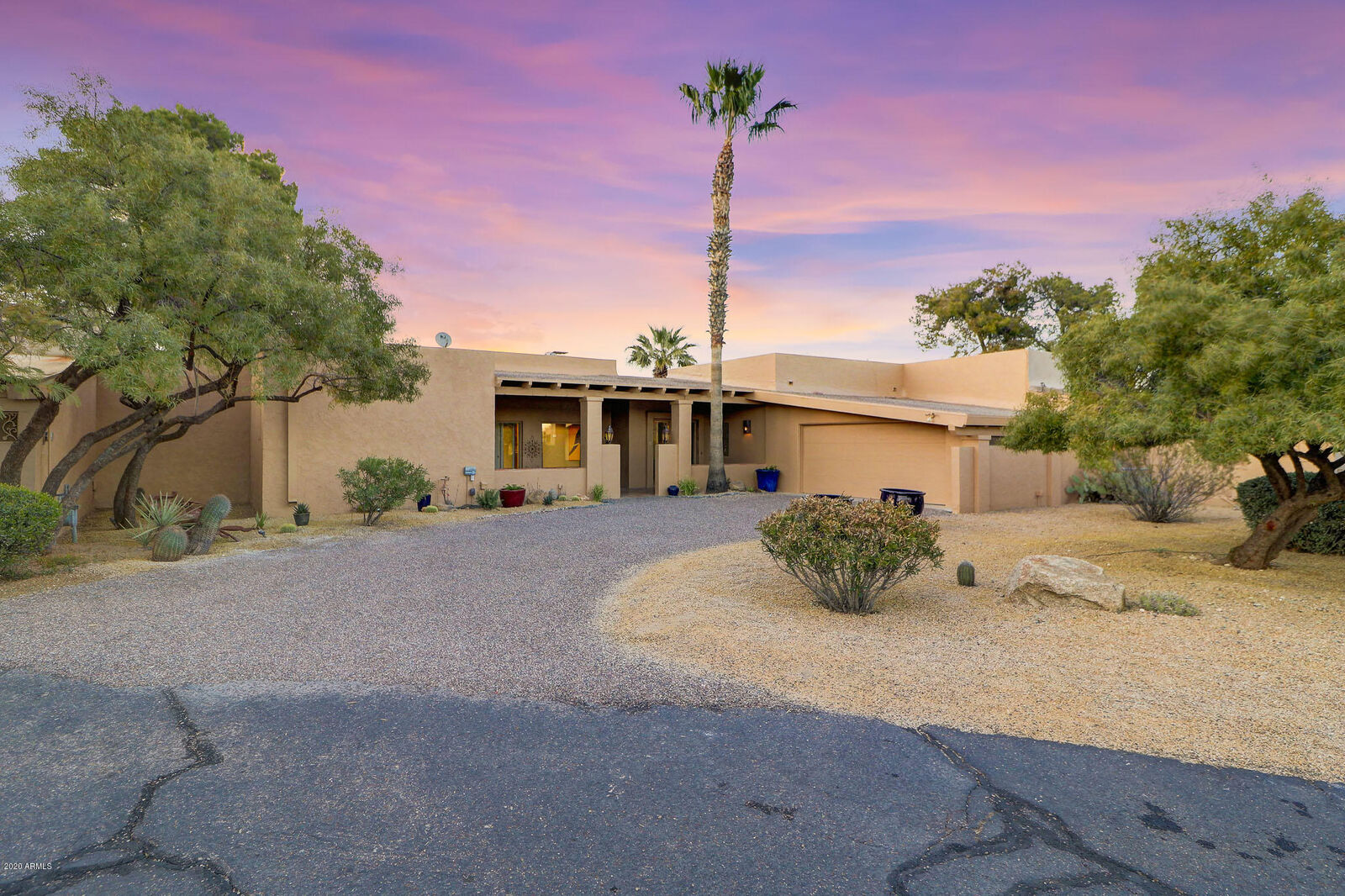 Property Photo:  1004 N Boulder Drive  AZ 85377 