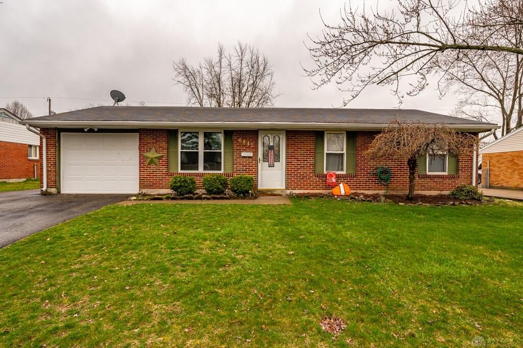 Property Photo:  6842 Highbury Road  OH 45424