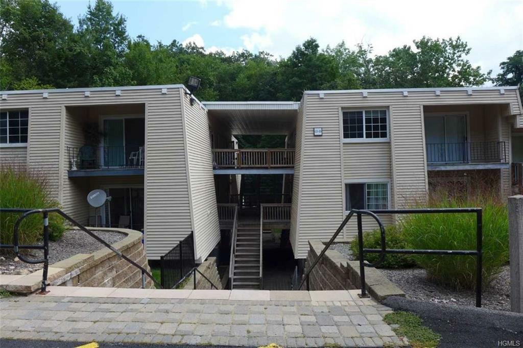 Property Photo:  428 Fox Run  NY 10512 