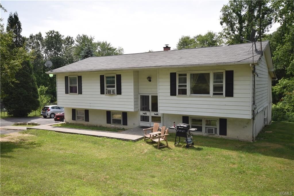 House for sale in Wallkill 71 Plattekill Ardonia Road, Wallkill, NY 12589