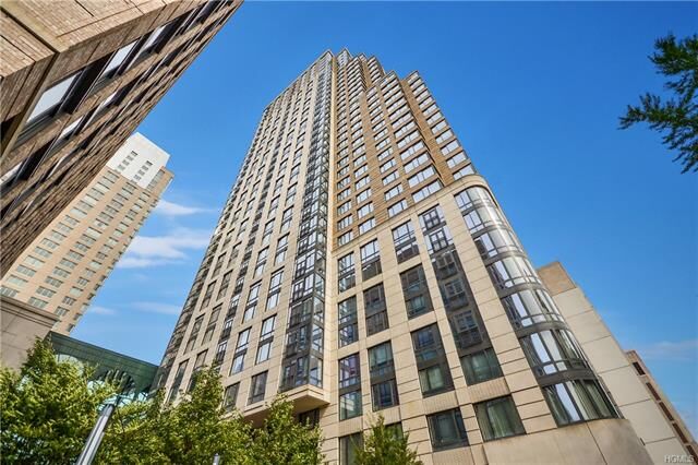 Property Photo: 10 City Place 27F NY 10601