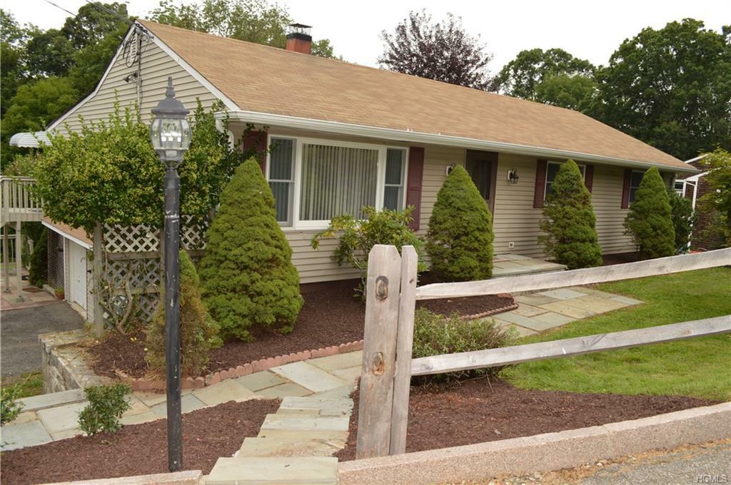 Property Photo:  46 Lakeview Road  NY 10512 