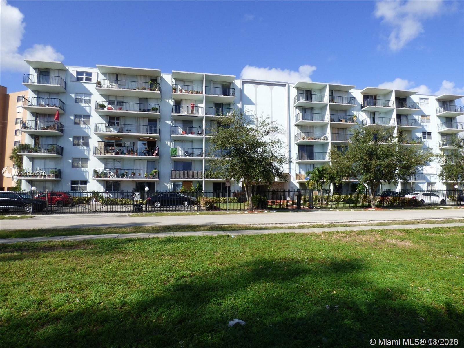 Property Photo: 12500 NE 15th Ave 405 FL 33161