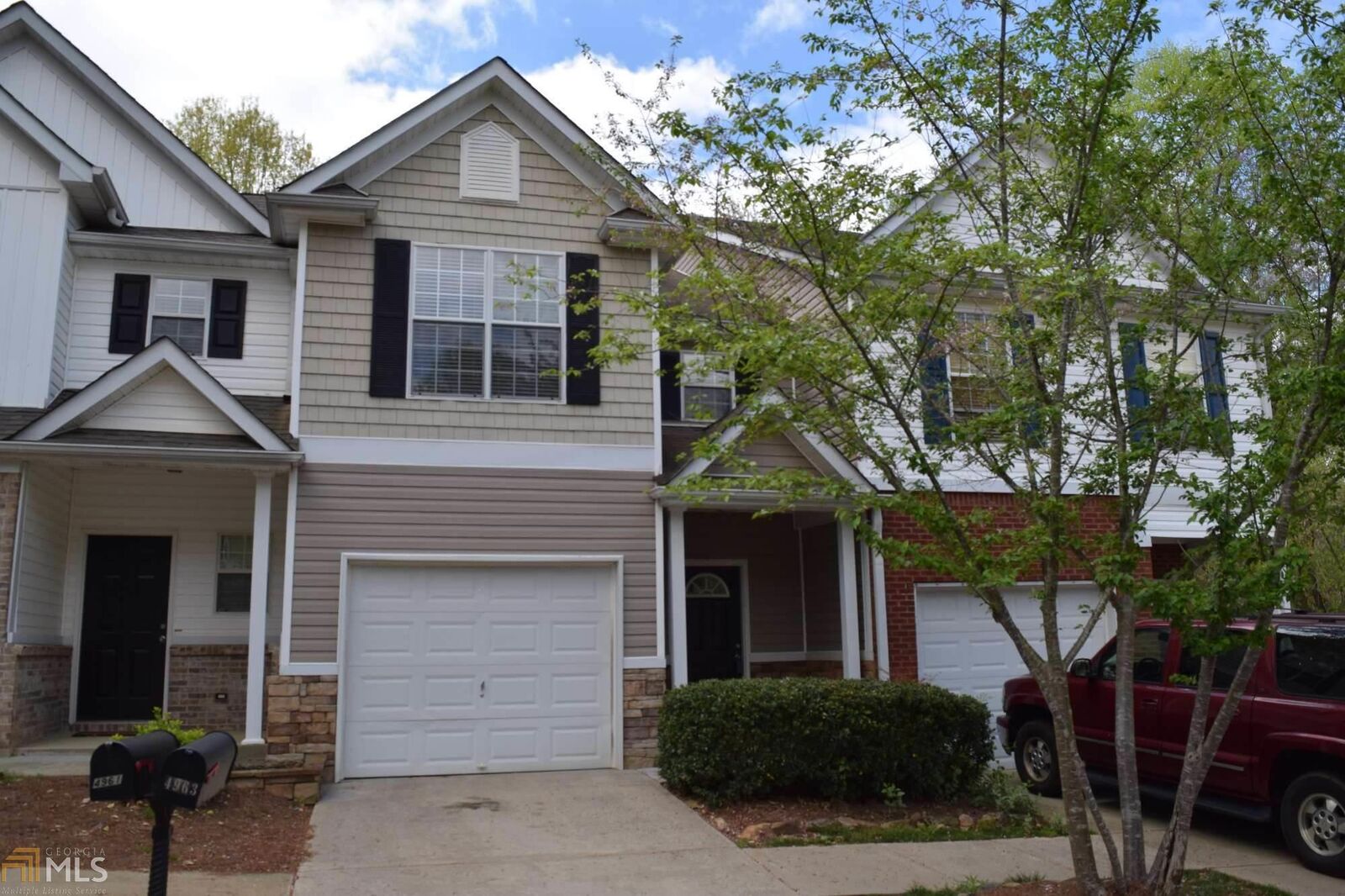 Property Photo:  4963 Vireo Dr  GA 30542 