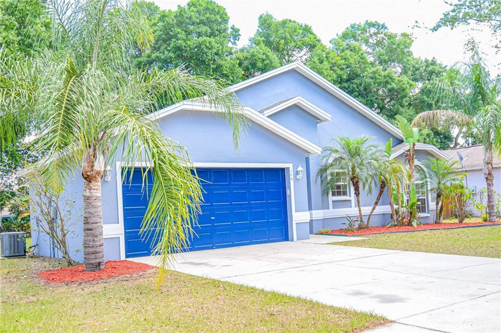 Property Photo:  146 Winston Manor Circle  FL 33584 