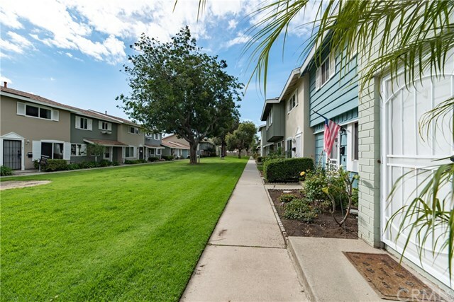 Property Photo:  19742 Coventry Lane  CA 92646 