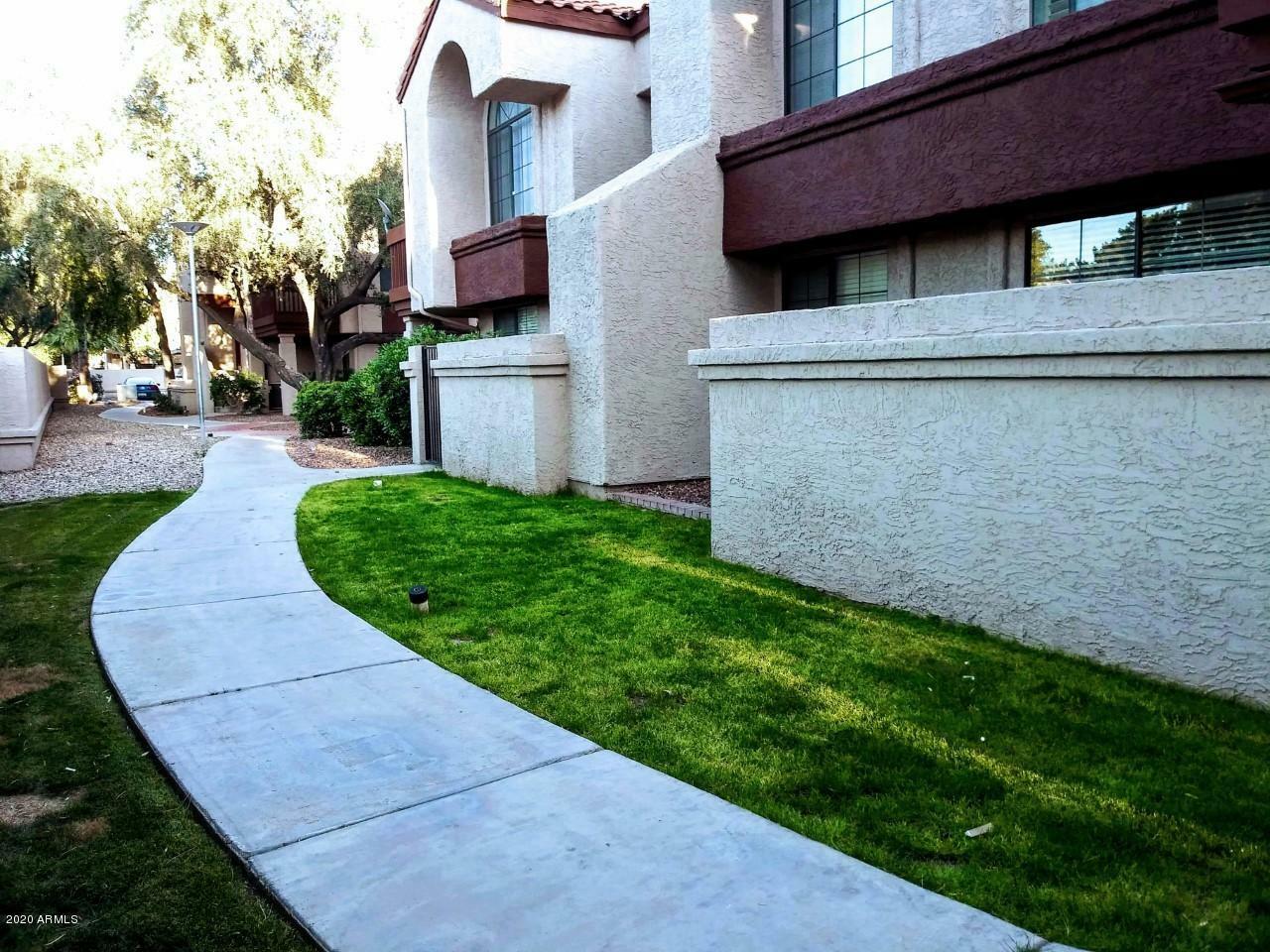 Property Photo:  818 S Westwood -- 107  AZ 85210 