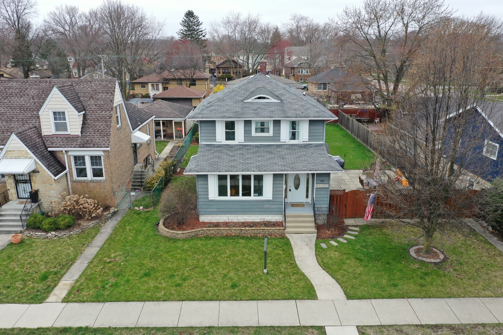 3706 Maple Avenue  Brookfield IL 60513 photo