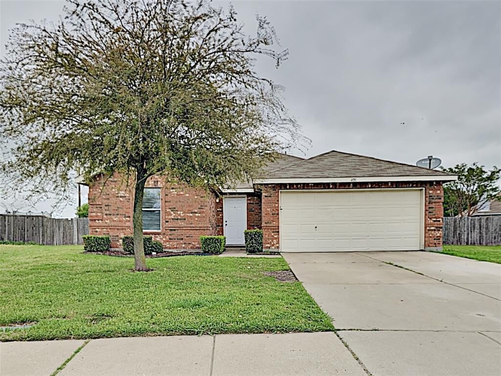Property Photo: 408 Bonnie Court TX 75409