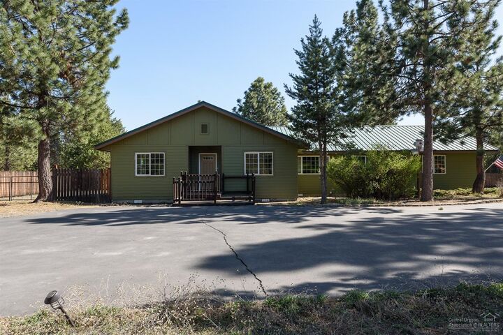 53820 4th Street  La Pine OR 97739 photo