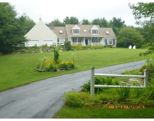 Property Photo: 830 Pleasant St MA 01612