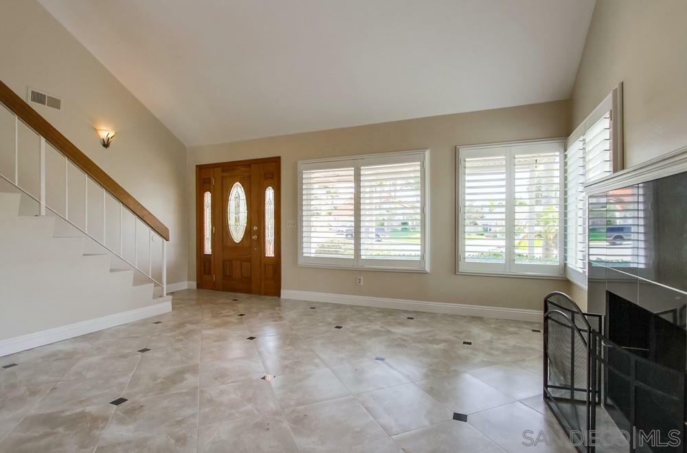 Property Photo: 2704 Socorro Ln CA 92009
