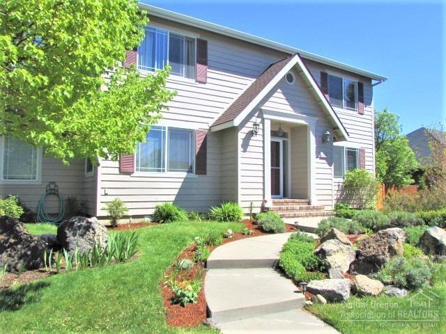 Property Photo:  2820 NE Yellow Ribbon Drive  OR 97701 