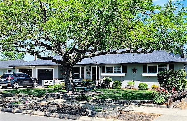 1821 Roberts Road  Medford OR 97504 photo