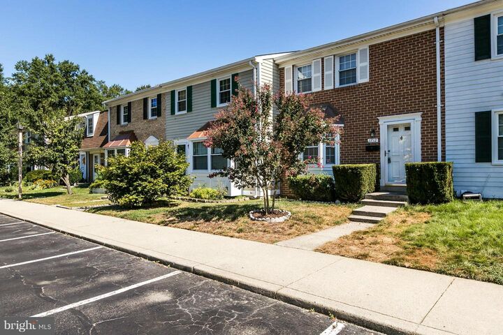 1712 Foxdale Court  Crofton MD 21114 photo