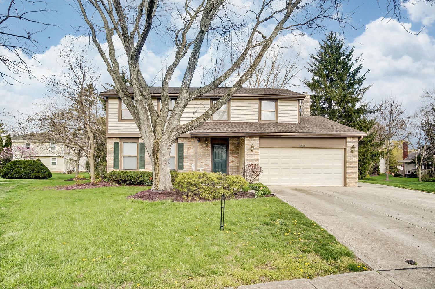 Property Photo: 7008 Carrick Court OH 43017