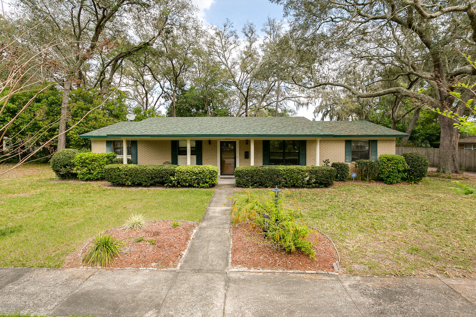 Property Photo:  3315 Sequoia Road  FL 32073 