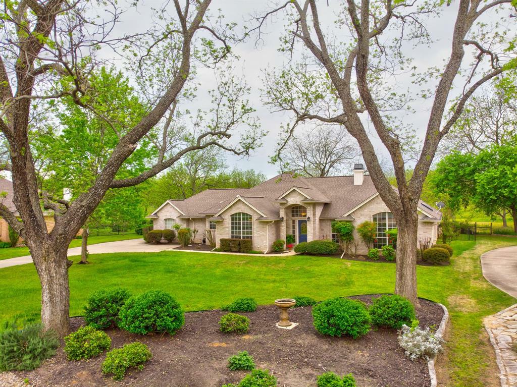 Photo de la propriété:  8721 S Monticello Circle  TX 76049 