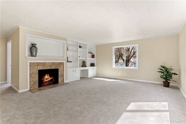 Property Photo:  2124  Division Street NW  WA 98502 