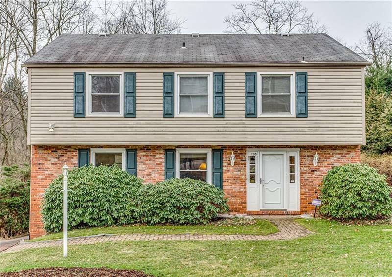 Property Photo: 135 Mayberry Dr PA 15146
