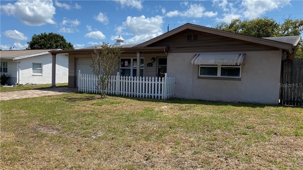 Property Photo:  4554 Jacqueline Drive  FL 34652 