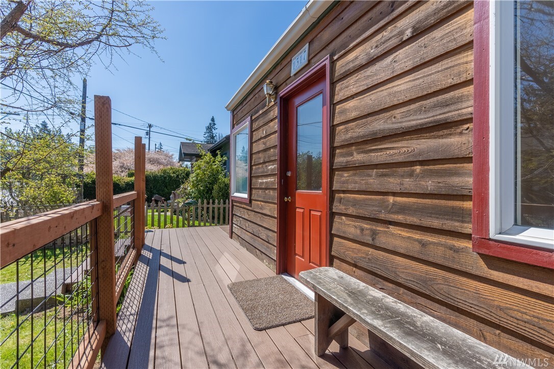 Property Photo:  1317  Humboldt Street  WA 98225 